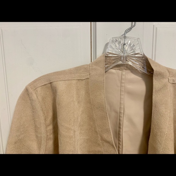 NWOT BB Dakota Teagan Reversible Jacket, Beige, L - Picture 7 of 12